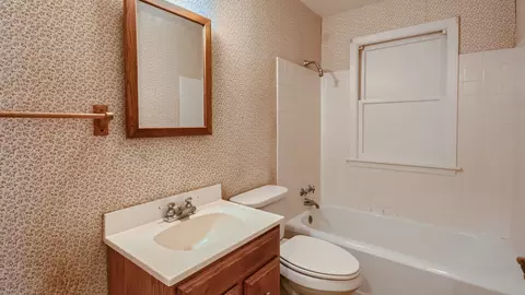 511 S Edison Ave, Elgin, IL 60123 photo 19
