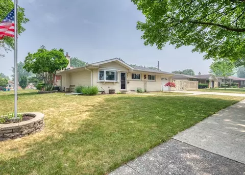 261 W Parkview Dr, Addison, IL 60101 photo 3