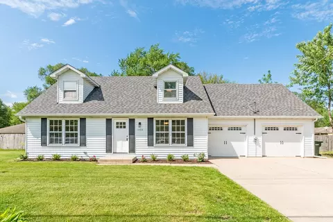 1028 W Kennedy Rd, Braidwood, IL 60408