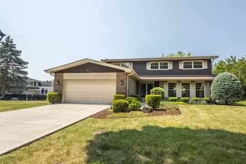 508 Lois Ct, Mount Prospect, IL 60056