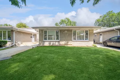 931 Leamington Ave, Glenview, IL 60025