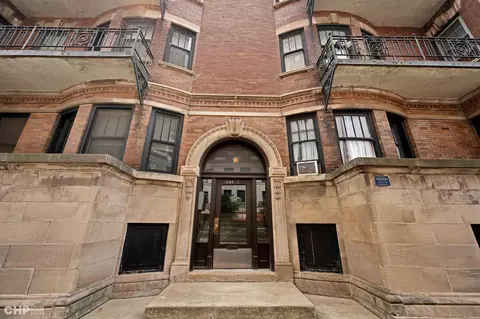 1653 E 55th St #2, Chicago, IL 60615