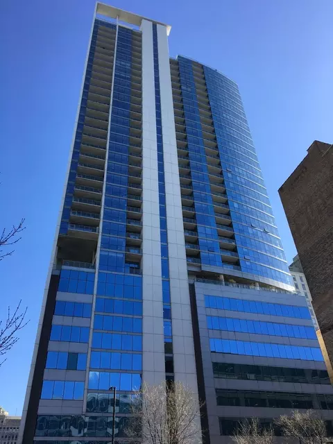 303 W Ohio St #2604, Chicago, IL 60654