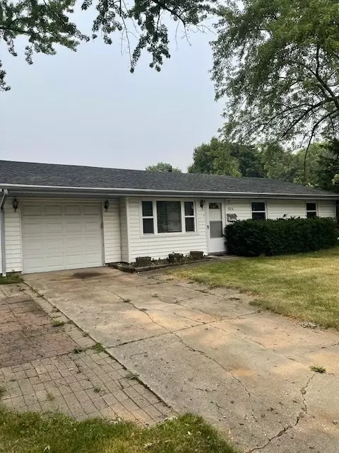 1524 W Weathersfield Way, Schaumburg, IL 60193