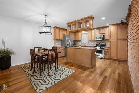 2 Oxford St, Rolling Meadows, IL 60008 photo 4