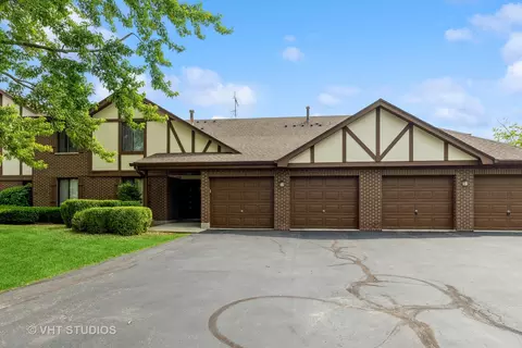 6735 180th St #7, Tinley Park, IL 60477