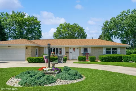 659 Marquette Dr, Manteno, IL 60950