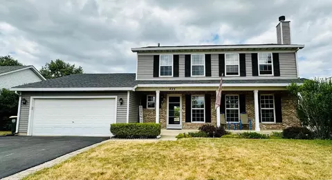 423 Barnaby Dr, Oswego, IL 60543