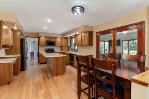 4 Gulf Pointe Ct, Bloomington, IL 61704 photo 9