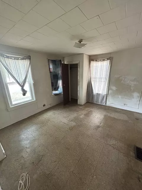157 W Chestnut St, Kankakee, IL 60901 photo 19