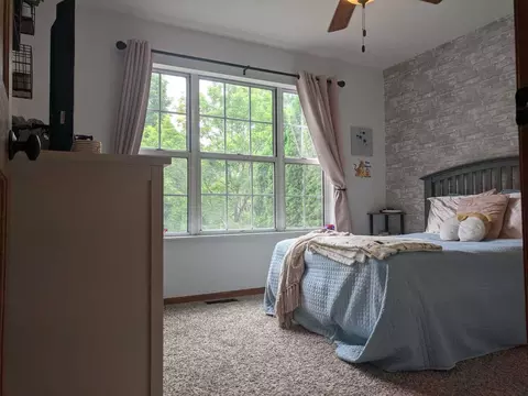 7 Deerpath Ct, Cary, IL 60013 photo 11