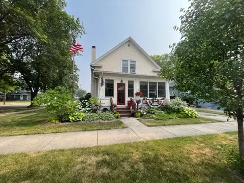 741 George Ave, Aurora, IL 60505 photo 3