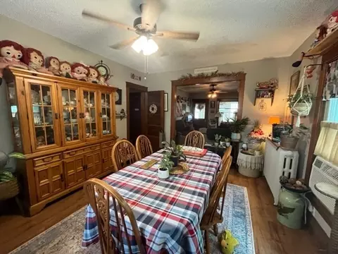 741 George Ave, Aurora, IL 60505 photo 14