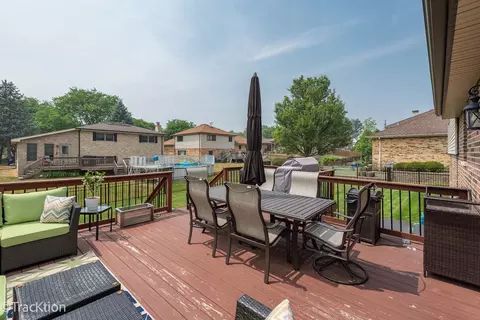 7748 Brompton Dr, Darien, IL 60561 photo 20