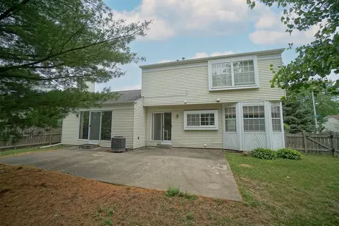 590 Paddock Dr, Wheeling, IL 60090 photo 16