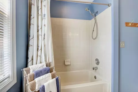 1463 Garnet Cir, Hoffman Estates, IL 60192 photo 10