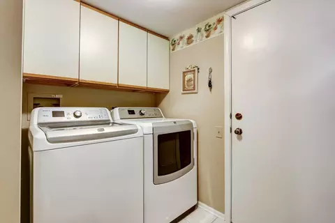1463 Garnet Cir, Hoffman Estates, IL 60192 photo 11