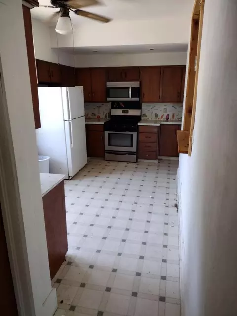 1231 S Maple Ave, Freeport, IL 61032 photo 6