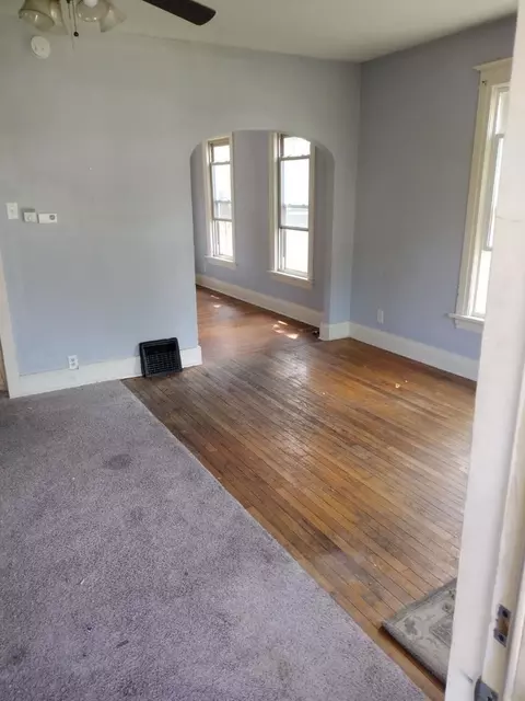 1231 S Maple Ave, Freeport, IL 61032 photo 10