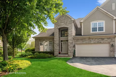 716 Fieldstone Ct, Inverness, IL 60010