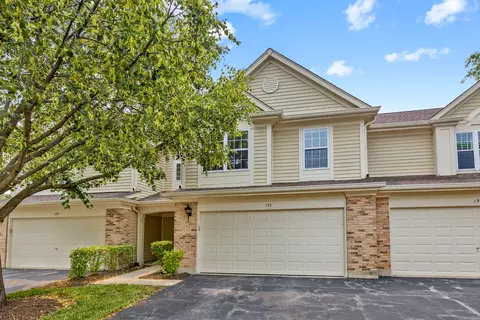 133 Dorshire Ct, Schaumburg, IL 60193