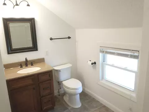 117 4th St, Walnut, IL 61376 photo 12