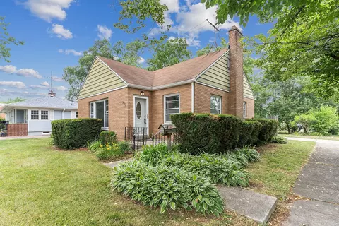 325 W Exchange St, Crete, IL 60417