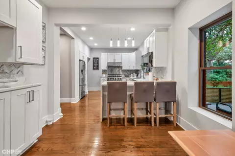 2047 W 110th St, Chicago, IL 60643 photo 8