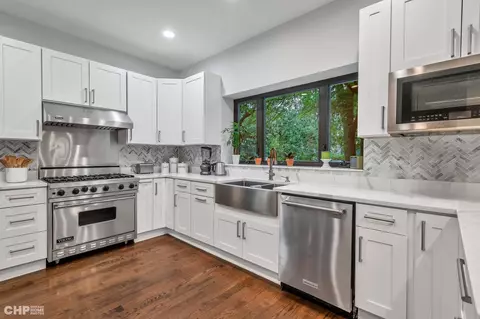 2047 W 110th St, Chicago, IL 60643 photo 5