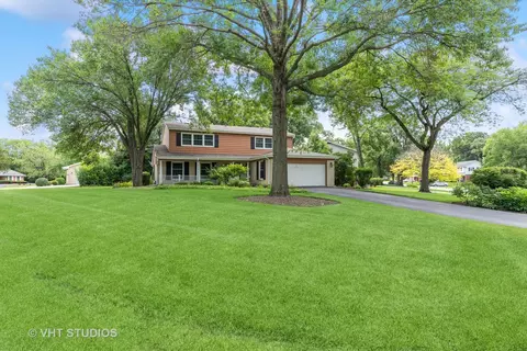 2750 Chariot Ln, Olympia Fields, IL 60461 photo 2