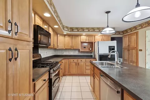 2750 Chariot Ln, Olympia Fields, IL 60461 photo 6