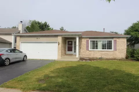 2851 Brisbane Dr, Lake In The Hills, IL 60156