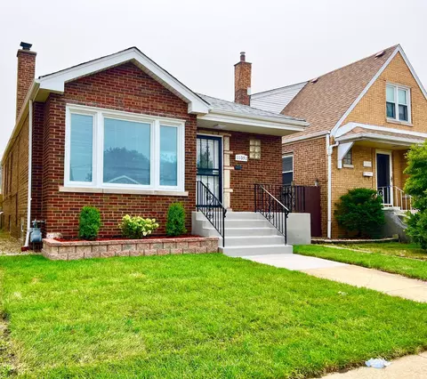 11051 S Avenue L, Chicago, IL 60617