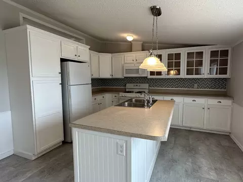 3003 Iris Way, Bloomington, IL 61705 photo 7