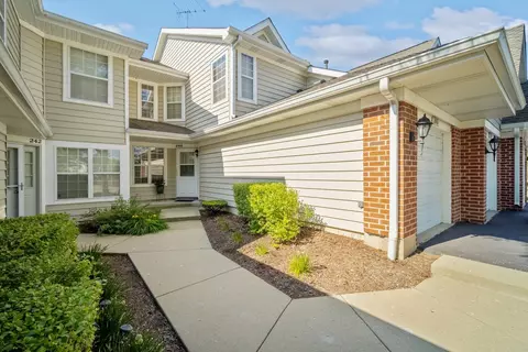 246 Sheffield Dr #19016, Schaumburg, IL 60194