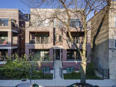 2509 N Southport Ave #2S, Chicago, IL 60614