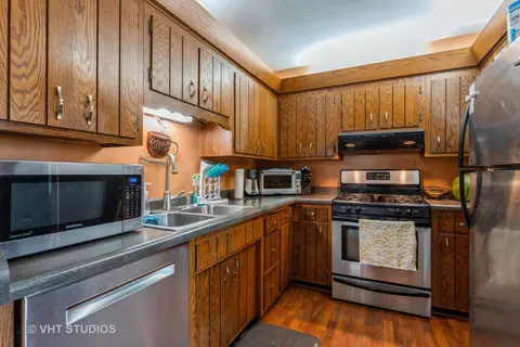 1633 River St #5G, Des Plaines, IL 60016 photo 4