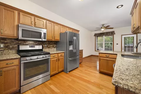 1791 Periwinkle Dr, Morris, IL 60450 photo 2