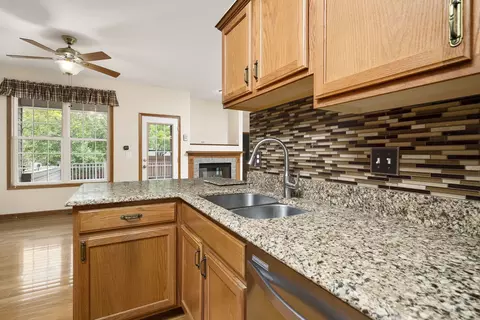 1791 Periwinkle Dr, Morris, IL 60450 photo 4