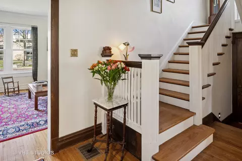 819 Linden Ave, Wilmette, IL 60091 photo 5