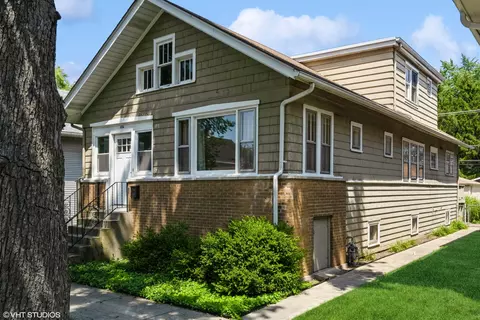 836 Thomas Ave, Forest Park, IL 60130