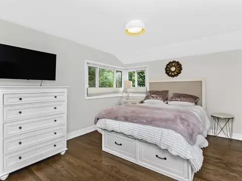 9308 Forestview Rd, Evanston, IL 60203 photo 11