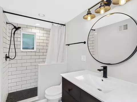 9308 Forestview Rd, Evanston, IL 60203 photo 17