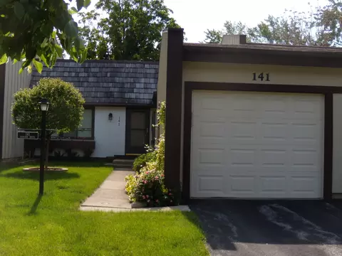 141 Cascade Dr, Indian Head Park, IL 60525