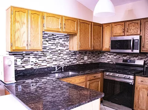 1331 Longacre Ln, Wheeling, IL 60090 photo 6