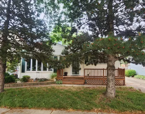 9135 Central Ave, Oak Lawn, IL 60453