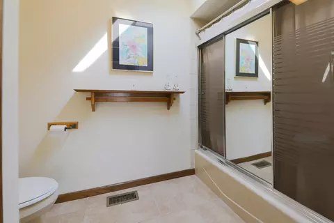 1975 Brookside Ln, Hoffman Estates, IL 60195 photo 21