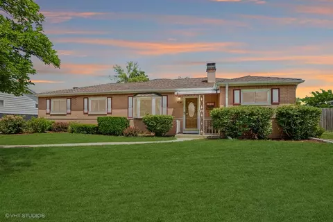 400 Alpine Ln, Hoffman Estates, IL 60169