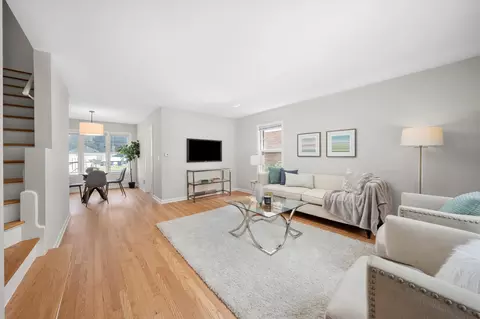 2019 Grey Ave, Evanston, IL 60201 photo 4