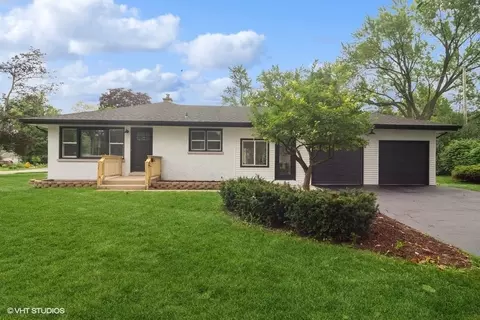 827 Lyford Ln, Wheaton, IL 60189